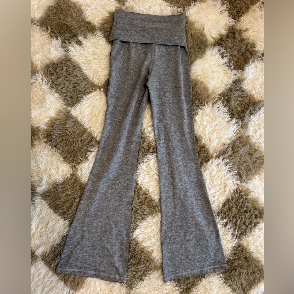 Aerie Offline Foldover flare pants grey size small the hugger high rise long - Picture 2 of 6